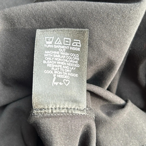 NWT Nic + Zoe Tank Top | Nic + Zoe Black Tank Top | Nic + Zoe - Picture 6 of 7